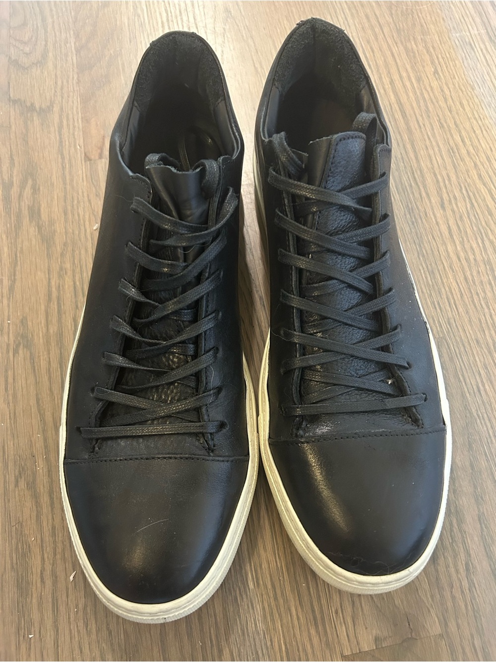 Men's Black Leather Low-Top Lace-Up Sneakers 315 by John Varvatos size 12